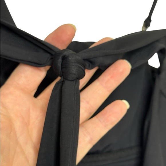 Becca by Rebecca Virtue Color Code
Sadie Asymmetrical One-Piece Black, Size Med - Picture 5 of 13